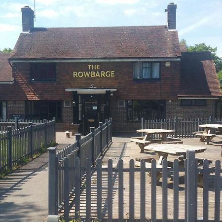 The Rowbarge Hotel Woking Exterior foto